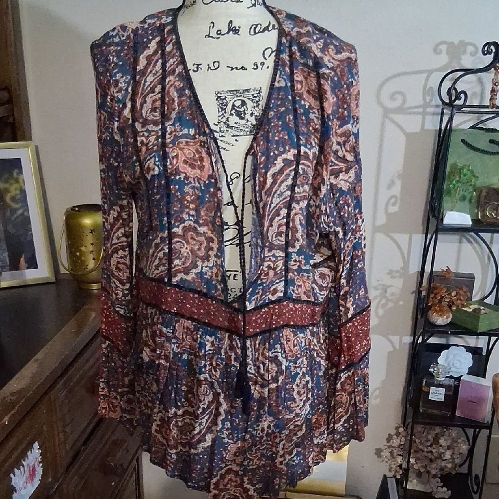 💫💫💫 American Eagle Outfitters Bohemian Paisley Print Women's Top XL